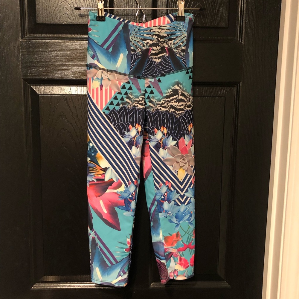 Onzie Leggings Capri